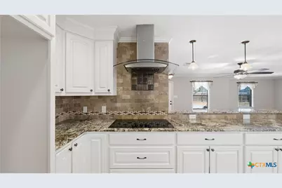 10040 US Highway 90A, Gonzales, TX 78629 - Photo 15