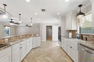 10040 US Hwy 90A, Gonzales, TX 78629 - Photo 11