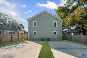 1407 S 5th St, Temple, TX 76504 - Photo 7