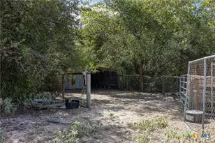 2135 Mule Creek Rd, Harwood, TX 78632 - Photo 15