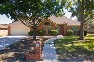 703 Craddock St, Copperas Cove, TX 76522 - Photo 1