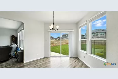 354 Deer Crest Drive, New Braunfels, TX 78130 - Photo 5