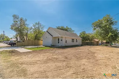 624 Stratton Ave, Seguin, TX 78155 - Photo 31