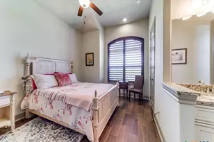 121 Pond View, Spring Branch, TX 78070 - Photo 27