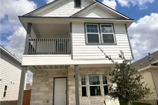 124 Rollingwood Dr, San Marcos, TX 78666 - Photo 1