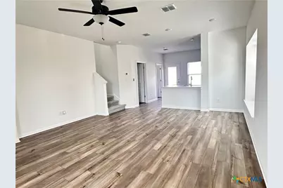 124 Rollingwood Drive, San Marcos, TX 78666 - Photo 5