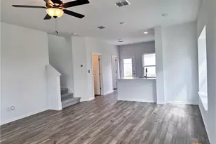 124 Rollingwood Dr, San Marcos, TX 78666 - Photo 3