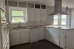 1516 E McLennan Ave, Mart, TX 76664 - Photo 3