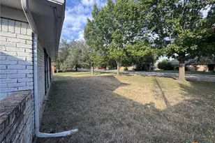 1516 E McLennan Ave, Mart, TX 76664 - Photo 27