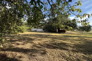 1516 E McLennan Ave, Mart, TX 76664 - Photo 25