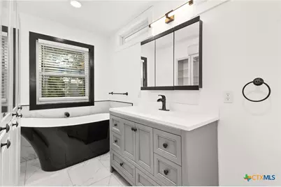 4343 Morningside Way, Canyon Lake, TX 78133 - Photo 11