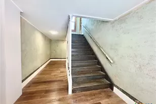 123 W May St, Yoakum, TX 77995 - Photo 7