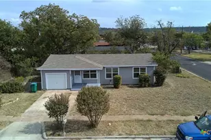 1009 S 5th St, Copperas Cove, TX 76522 - Photo 1