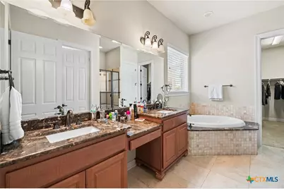 24510 Via Vizcaya, San Antonio, TX 78260 - Photo 29