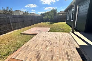 417 Capistrano Dr, San Marcos, TX 78666 - Photo 25