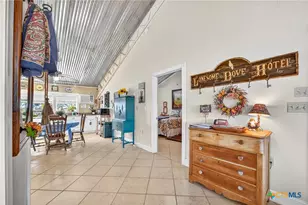 672 Co Rd 447, Waelder, TX 78959 - Photo 31