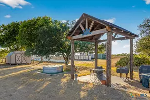 672 Co Rd 447, Waelder, TX 78959 - Photo 25