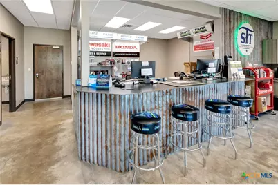 3202 Miori Lane #200, Victoria, TX 77901 - Photo 5