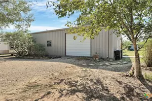 475 Jackson Rd, Kingsbury, TX 78638 - Photo 39