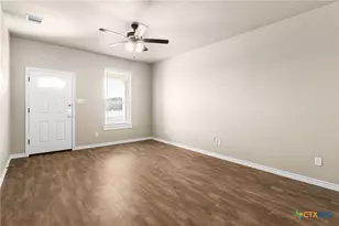 210 Leon St, Copperas Cove, TX 77523 - Photo 5