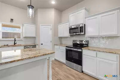 2540 Cowgirl Trail, Belton, TX 76513 - Photo 9