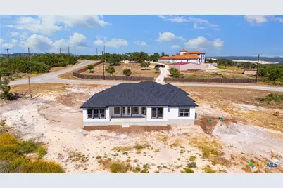 106 County Road 2730, Mico, TX 78056 - Photo 5