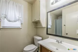 211 W Robin Ln, Harker Heights, TX 76548 - Photo 9