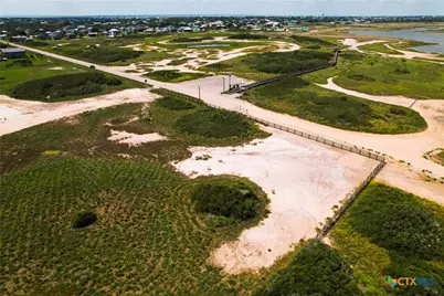 17 Bahia Vista Court, Port O'Connor, TX 77982 - Photo 5