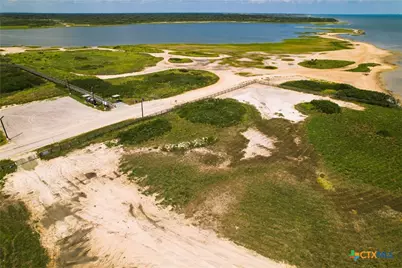17 Bahia Vista Court, Port O'Connor, TX 77982 - Photo 9