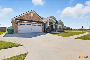 301 Salem Crossing Dr, Victoria, TX 77904 - Photo 3