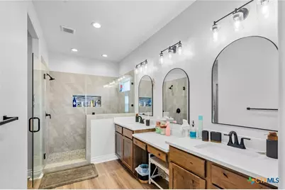 301 Salem Crossing Drive, Victoria, TX 77904 - Photo 15