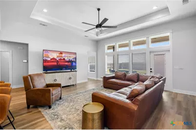 301 Salem Crossing Drive, Victoria, TX 77904 - Photo 7