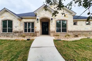 11012 Stinnett Mill Rd, Salado, TX 76571 - Photo 3