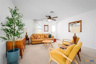 175 Amber Gln, San Marcos, TX 78656 - Photo 9