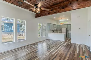 413 S Lutterloh Ave, Gatesville, TX 76528 - Photo 3