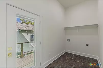 413 S Lutterloh Avenue, Gatesville, TX 76528 - Photo 21