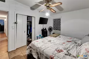 711 Hybiscus Ln, Victoria, TX 77904 - Photo 25