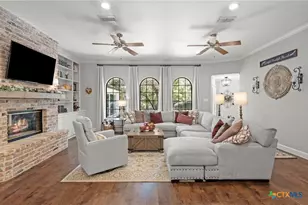 3050 Bosque Ridge Rd, Crawford, TX 76638 - Photo 9