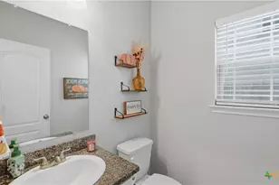 384 Copper Wood Dr, New Braunfels, TX 78130 - Photo 25