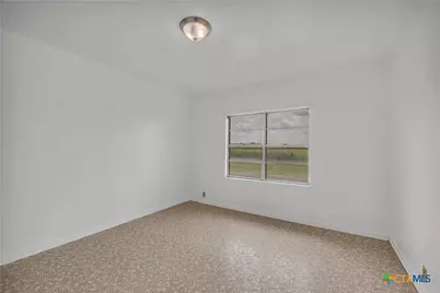 500 County Road 315, Jarrell, TX 76537 - Photo 31