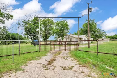 500 County Road 315, Jarrell, TX 76537 - Photo 1