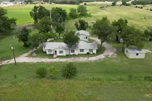 500 County Rd 315, Jarrell, TX 76537 - Photo 13