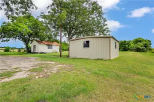 500 County Rd 315, Jarrell, TX 76537 - Photo 19