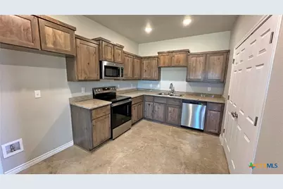 214 Leon Lane, Copperas Cove, TX 76522 - Photo 5