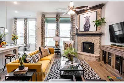 10807 Twyla Road, San Antonio, TX 78224 - Photo 3