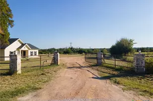 388 Cr 3500, Lampasas, TX 76550 - Photo 3