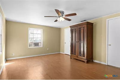 388 Cr 3500, Lampasas, TX 76550 - Photo 13