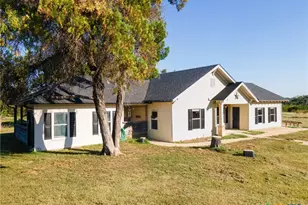 388 Cr 3500, Lampasas, TX 76550 - Photo 3