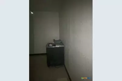 219 E Avenue D, Killeen, TX 76541 - Photo 7