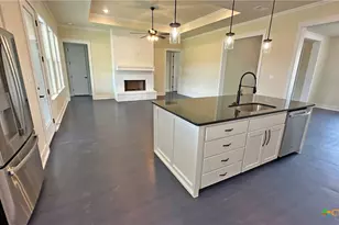 1109 Holden Loop, Copperas Cove, TX 76522 - Photo 5